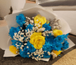Ramo de rosas y margaritas - Imagen 2